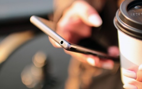 ＳＮＳで英語のコメントを投稿するには？
