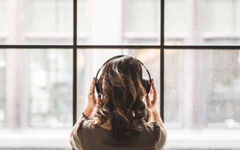 TOEICリスニング満点維持！無料Podcastを活用した私の英語勉強法